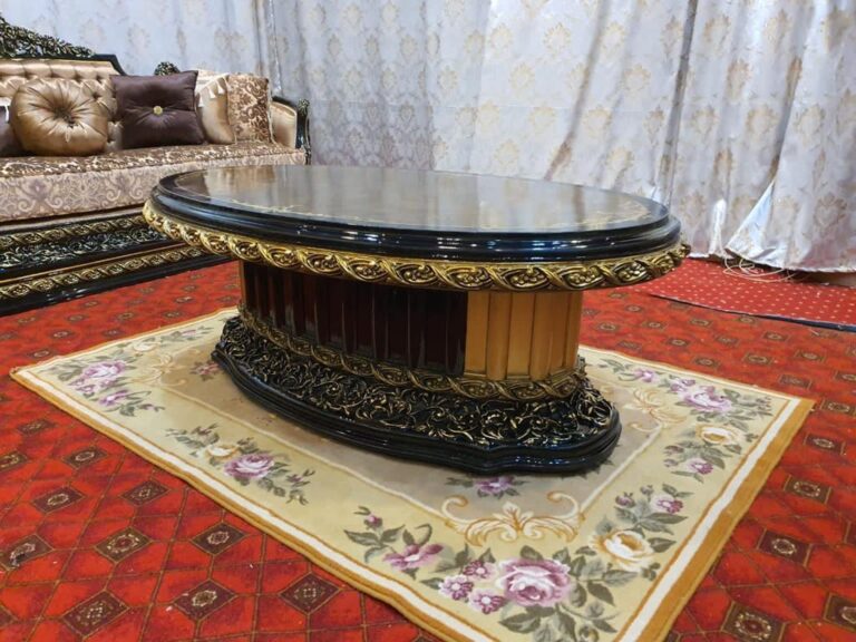 Alexandra Classic Salon