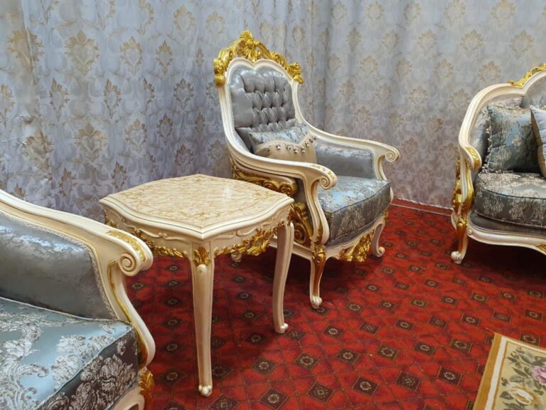 Aurelia Classic salon