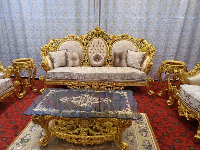 Andalusian Royal Salon