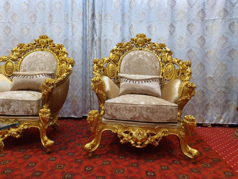 Andalusian Royal Salon