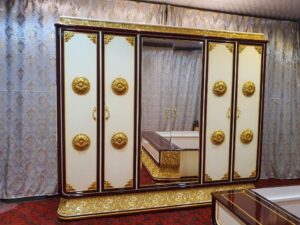 Harlem Royal bedroom