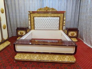 Harlem Royal bedroom