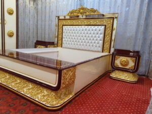 Harlem Royal bedroom